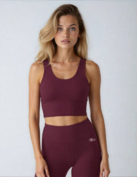 Signature Crop Tank Top In Burgundy